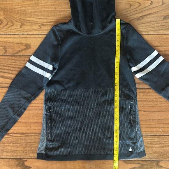 Smart Wool Women's Merino  Tech Pullover Hoodie Size M - Picture 5 of 9